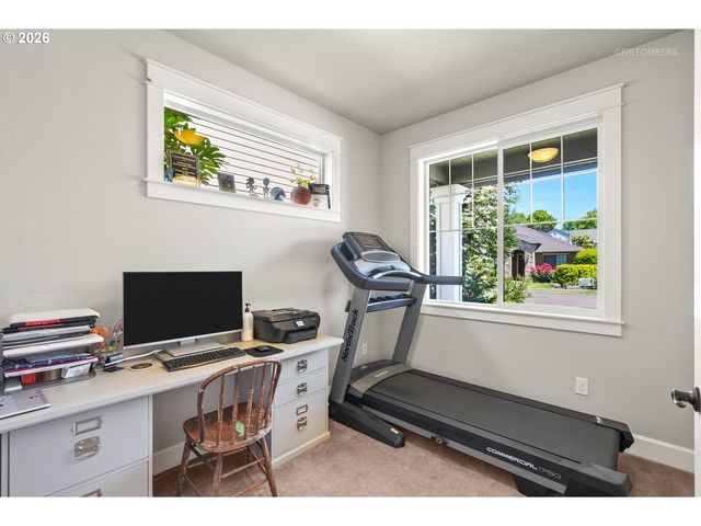 1667 Ne STILE Dr, Hillsboro, OR 97124