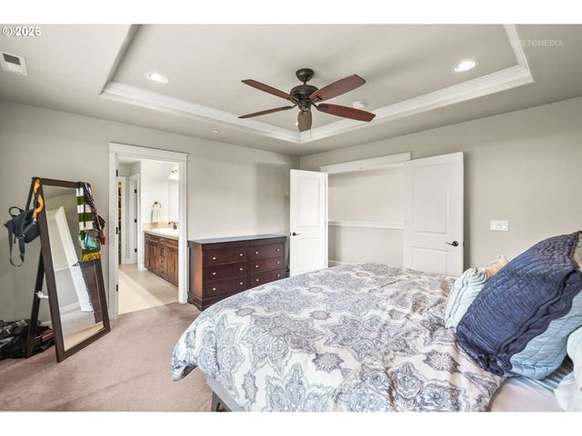1667 Ne STILE Dr, Hillsboro, OR 97124