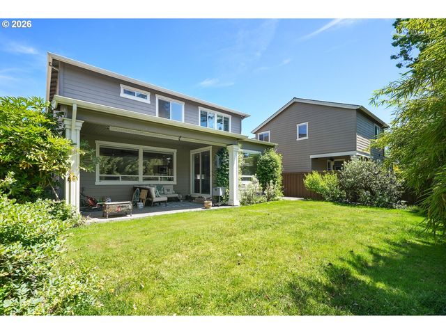 1667 Ne STILE Dr, Hillsboro, OR 97124