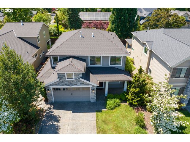 1667 Ne STILE Dr, Hillsboro, OR 97124