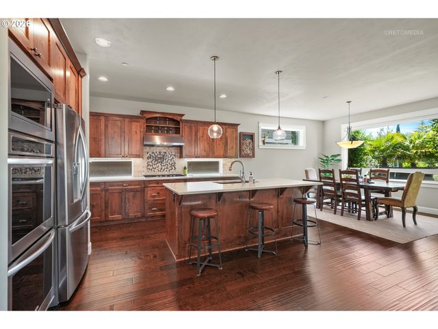 1667 Ne STILE Dr, Hillsboro, OR 97124