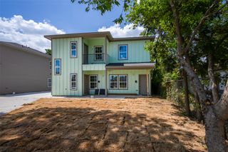 3525 Herrling Street, Dallas, TX 75210