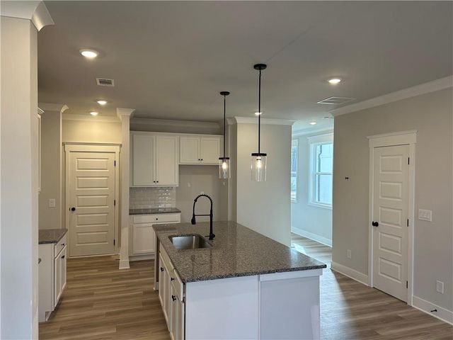 4143 Millstone Park Lane, Gainesville, GA 30504