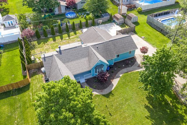 271 Glendale Avenue, Holland, MI 49423