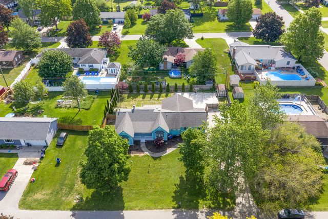 271 Glendale Avenue, Holland, MI 49423