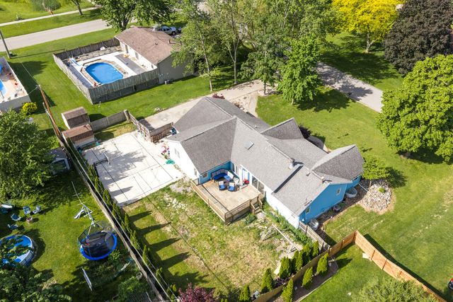 271 Glendale Avenue, Holland, MI 49423