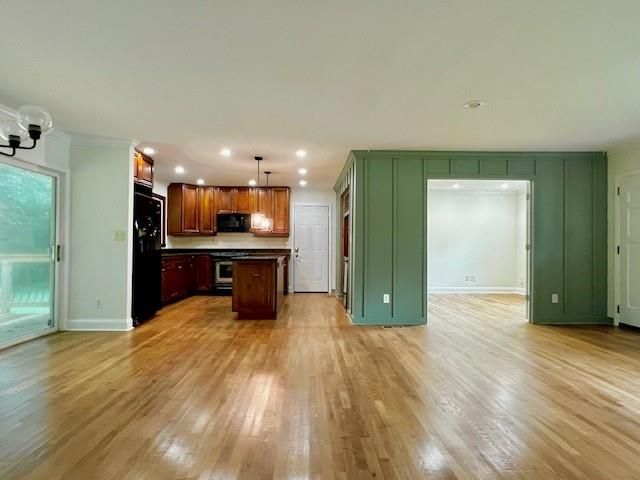 5933 Old Stone Mountain Road, Stone Mountain, GA 30087