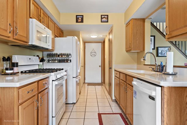 8331 170th Street 0, Tinley Park, IL 60477