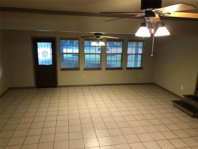 210 Jones Road, Graford, TX 76449