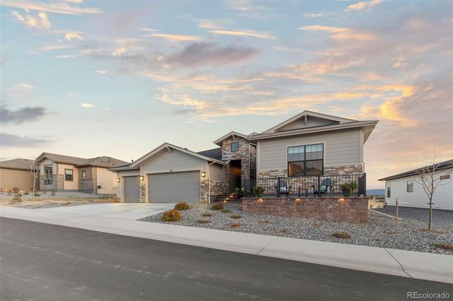 125 Scrubjay Lane, Castle Rock, CO 80104