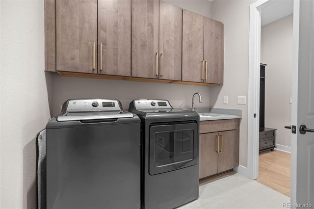 125 Scrubjay Lane, Castle Rock, CO 80104
