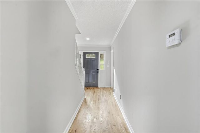 2706 Lillie Lake Drive SW, Marietta, GA 30064