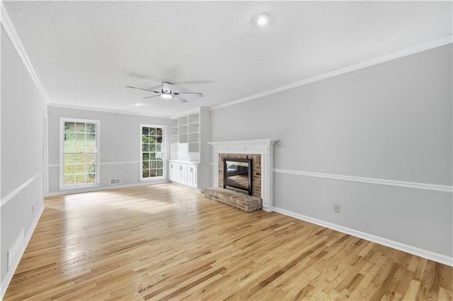 2706 Lillie Lake Drive SW, Marietta, GA 30064
