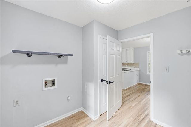 2706 Lillie Lake Drive SW, Marietta, GA 30064