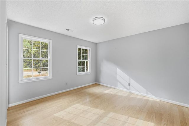 2706 Lillie Lake Drive SW, Marietta, GA 30064