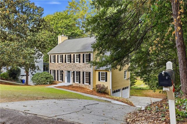 2706 Lillie Lake Drive SW, Marietta, GA 30064