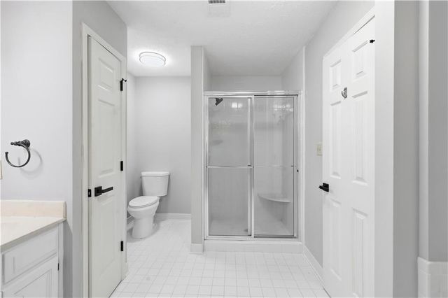 2706 Lillie Lake Drive SW, Marietta, GA 30064