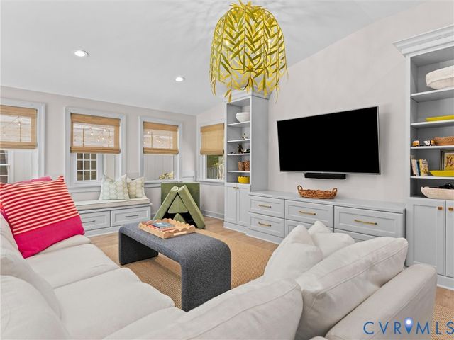 1010 Borden Rd, Henrico, VA 23229
