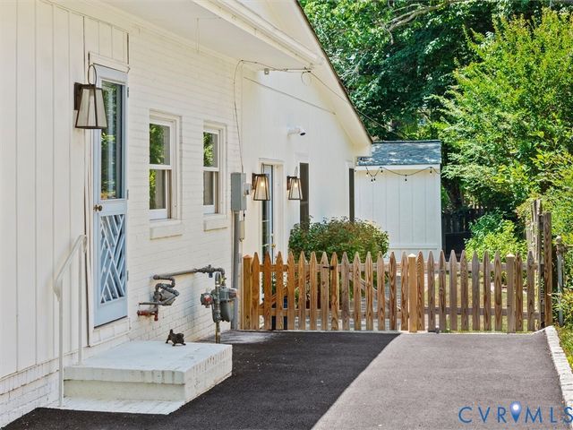 1010 Borden Rd, Henrico, VA 23229