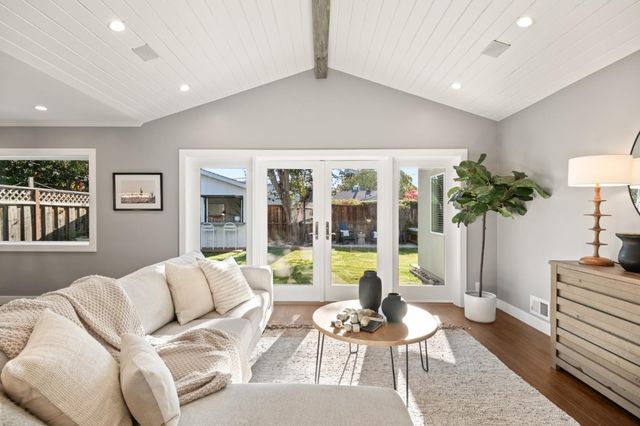 3944 Regan Drive, San Mateo, CA 94403