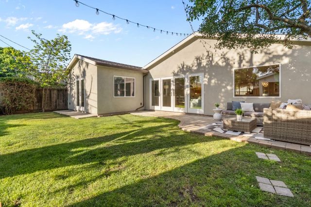 3944 Regan Drive, San Mateo, CA 94403