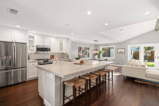 3944 Regan Drive, San Mateo, CA 94403