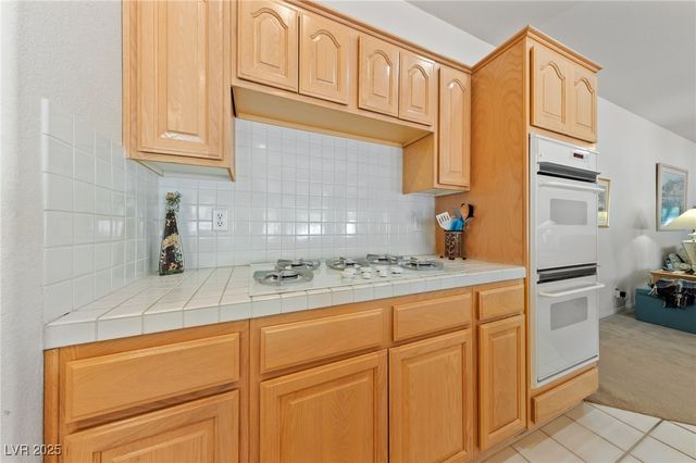 8128 Bay Pines Avenue, Las Vegas, NV 89128