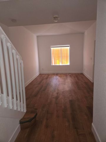 4944 Leeward Lane 3705, Fort Lauderdale, FL 33312