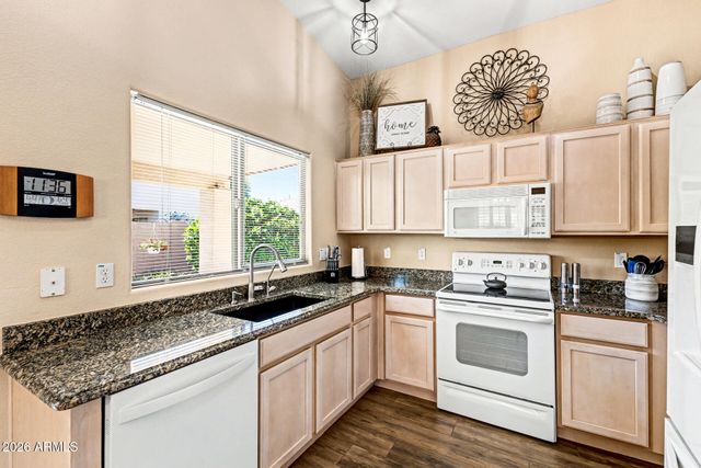 3609 E HAZELTINE Way, Chandler, AZ 85249