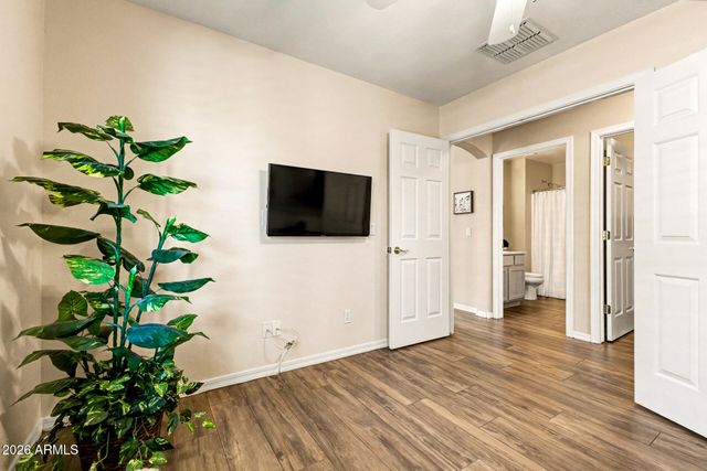 3609 E HAZELTINE Way, Chandler, AZ 85249