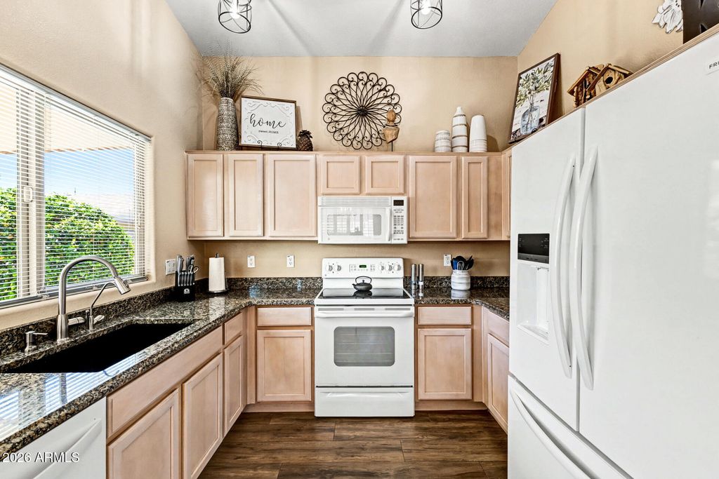 3609 E HAZELTINE Way, Chandler, AZ 85249 — photo 4