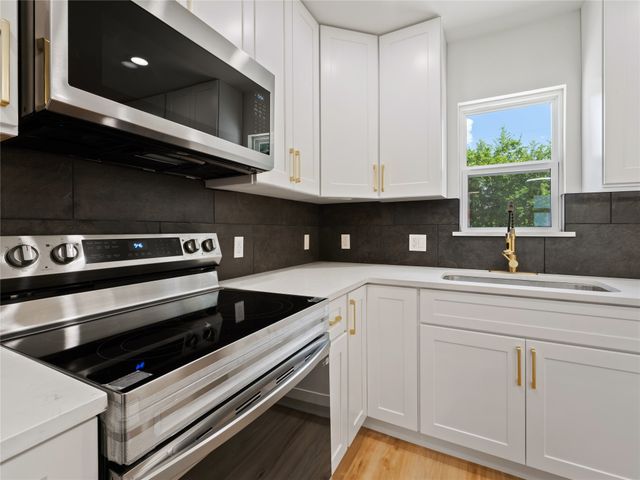 610 Dogwood Trail, Dallas, TX 75224