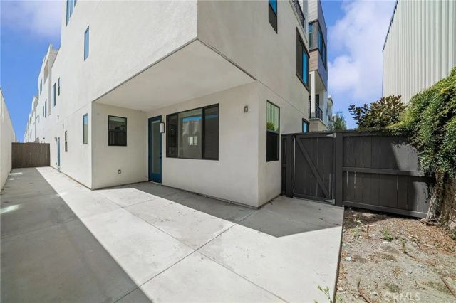2172 Pearl Walk, Gardena, CA 90249