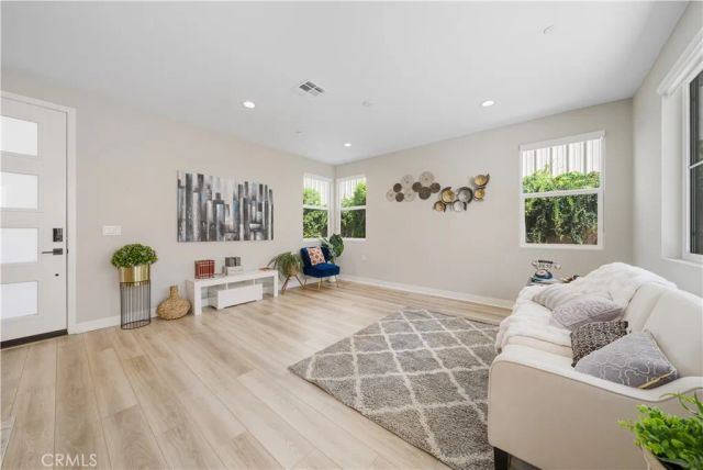 2172 Pearl Walk, Gardena, CA 90249