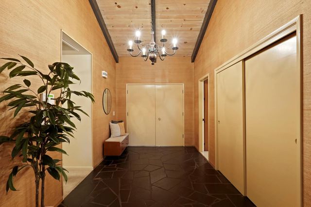 4140 Oakridge Way, Stockton, CA 95204