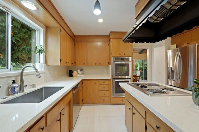 4140 Oakridge Way, Stockton, CA 95204