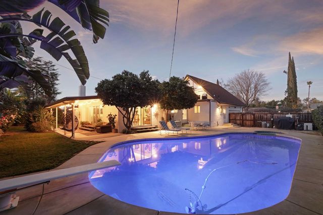 4140 Oakridge Way, Stockton, CA 95204