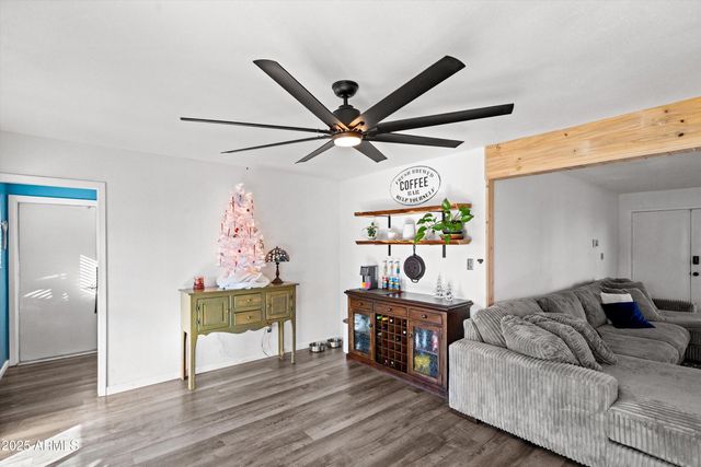 10443 W BUTLER Drive, Peoria, AZ 85345