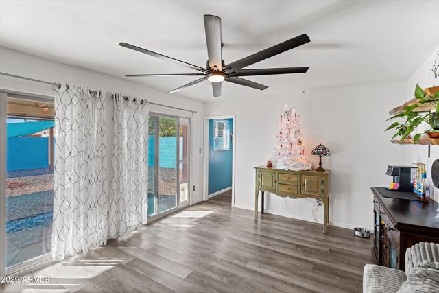 10443 W BUTLER Drive, Peoria, AZ 85345