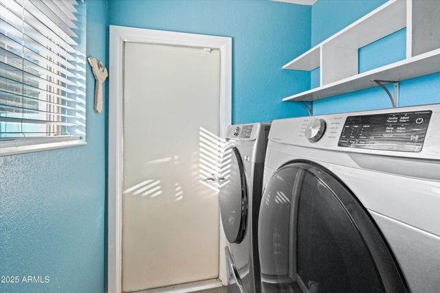 10443 W BUTLER Drive, Peoria, AZ 85345