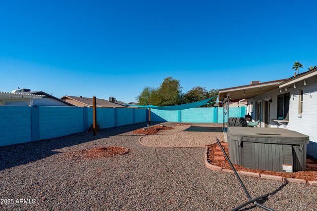 10443 W BUTLER Drive, Peoria, AZ 85345