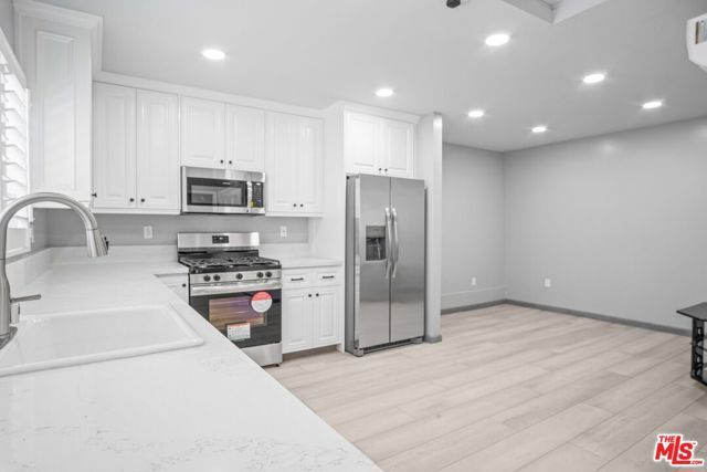 8322 Colegio Drive, Los Angeles, CA 90045