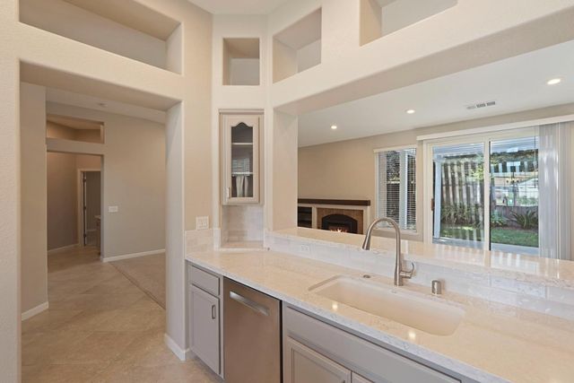2616 Ponderosa Dr, Lodi, CA 95242
