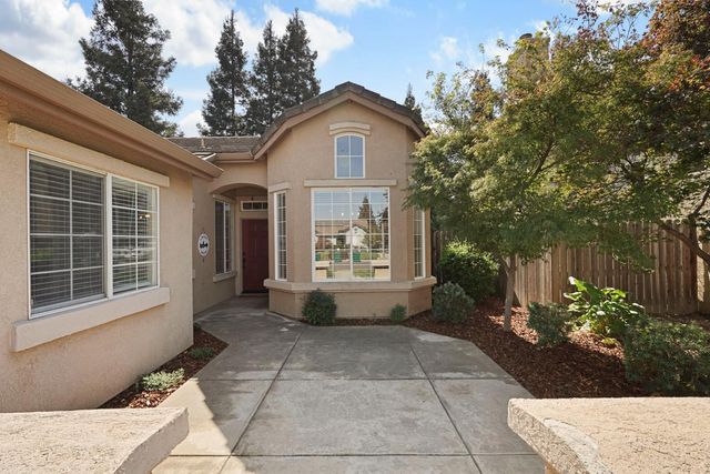2616 Ponderosa Dr, Lodi, CA 95242