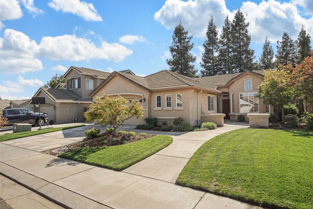 2616 Ponderosa Dr, Lodi, CA 95242