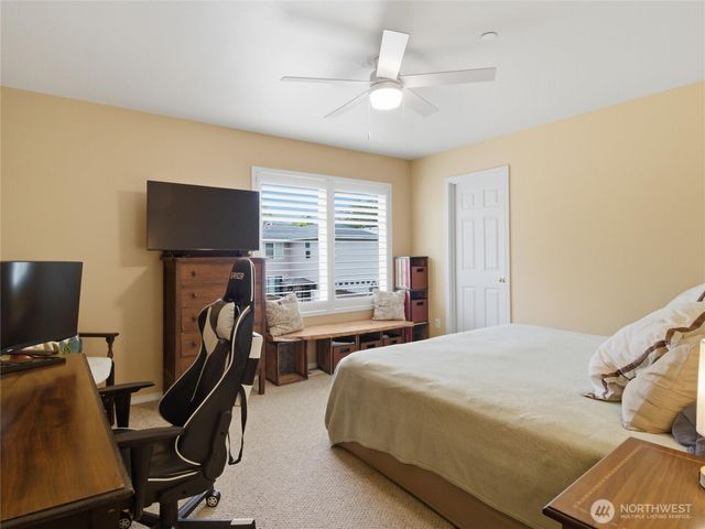 1813 Charles Street, Dupont, WA 98327