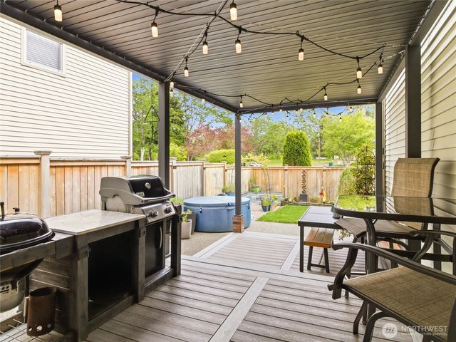 1813 Charles Street, Dupont, WA 98327