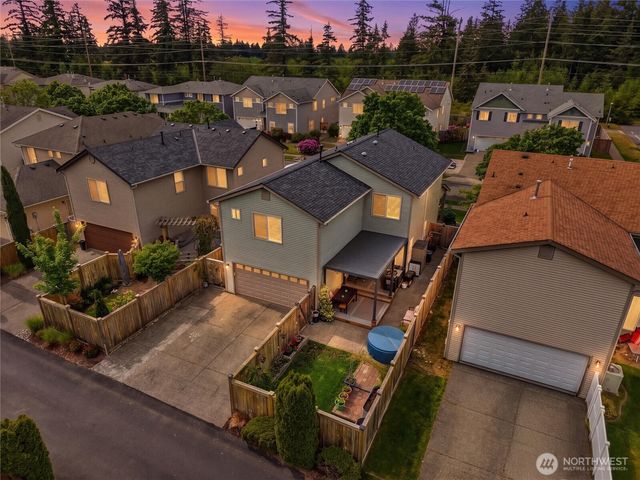 1813 Charles Street, Dupont, WA 98327