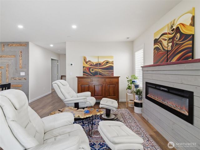 1813 Charles Street, Dupont, WA 98327