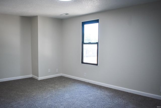 1024 Vanderburgh Avenue, Evansville, IN 47711